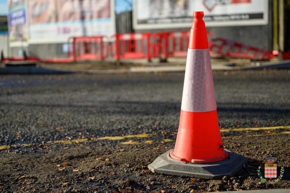 Lavori di manutenzione straordinaria strade, anno 2023 - cup E77H23001420004. avviso ad opponendum